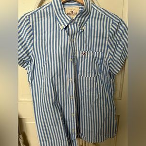 Hollister short sleeve - size medium button down